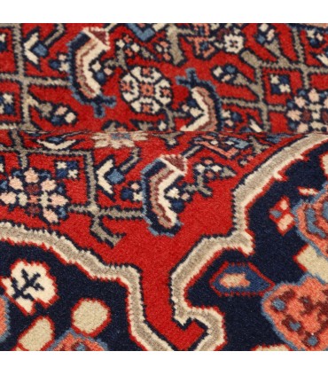 فرش دستباف قدیمی نه و نیم متری بیجار کد 179658