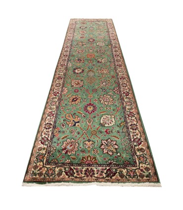 فرش دستباف قدیمی کناره طول سه و نیم متر تبریز کد 102526