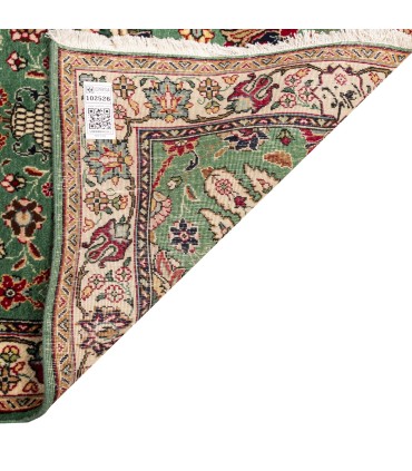فرش دستباف قدیمی کناره طول سه و نیم متر تبریز کد 102526