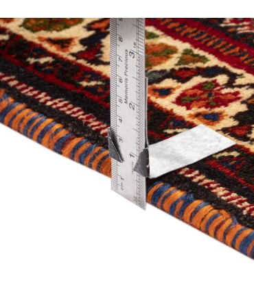 فرش دستباف قدیمی چهار و نیم متری شیراز کد 179742
