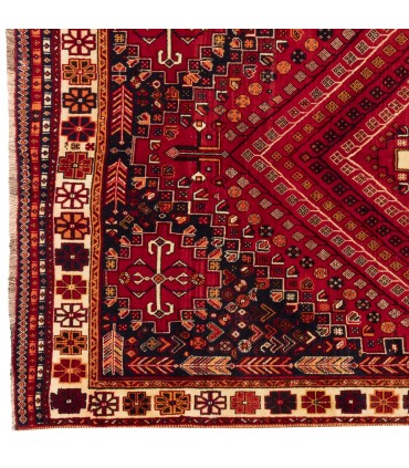 فرش دستباف قدیمی چهار و نیم متری شیراز کد 179778