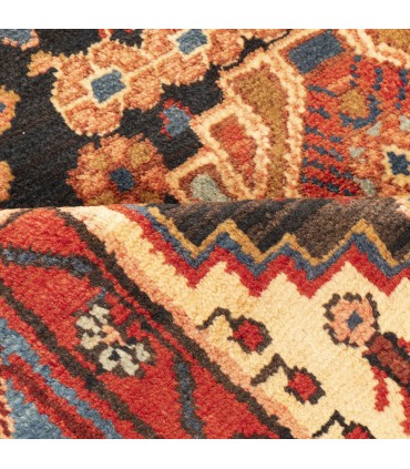 فرش دستباف قدیمی سه متری نهاوند کد 708024