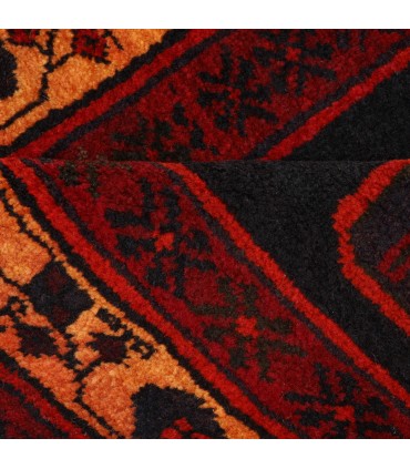 فرش دستباف قدیمی چهار و نیم متری گرمسار کد 709024