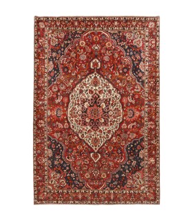 فرش دستباف قدیمی شش و نیم متری بختیاری کد 705556