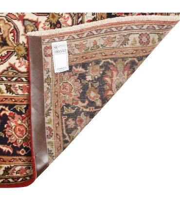 فرش دستباف قدیمی پنج و نیم متری تبریز کد 705557