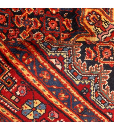 فرش دستباف قدیمی دو و نیم متری تویسرکان کد 181081