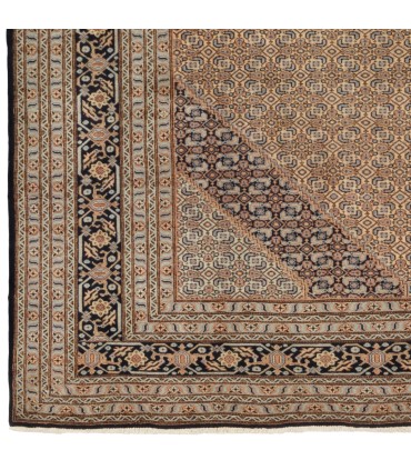 فرش دستباف قدیمی هشت متری اردبیل کد 705597