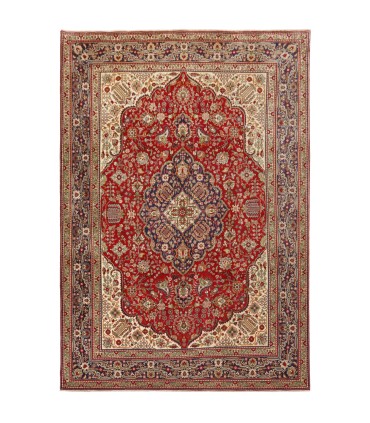 فرش دستباف قدیمی هشت و نیم متری تبریز کد 705598