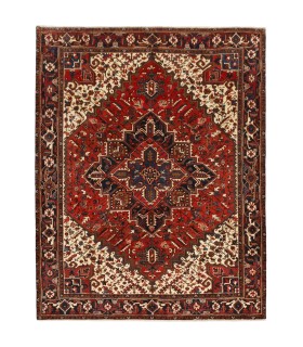 فرش دستباف قدیمی هشت متری مهربان کد 705600