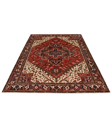 فرش دستباف قدیمی هشت متری مهربان کد 705600