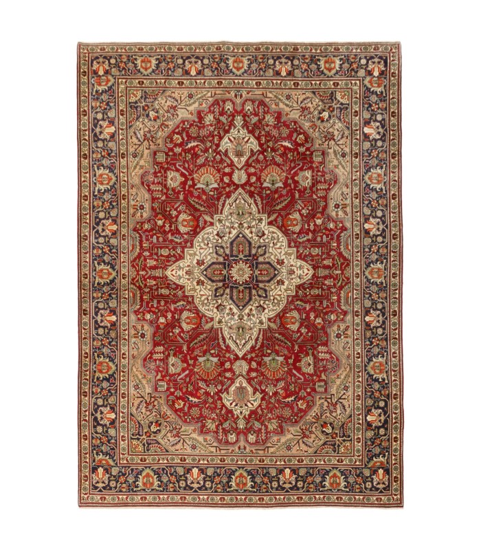 فرش دستباف قدیمی هشت و نیم متری تبریز کد 705606