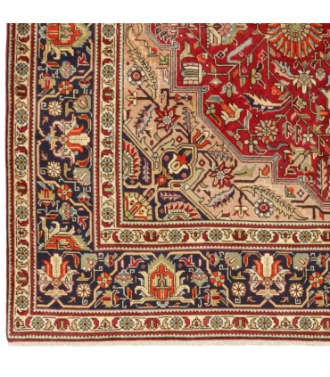 فرش دستباف قدیمی هشت و نیم متری تبریز کد 705606