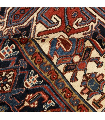 فرش دستباف قدیمی هشت و نیم متری هریس کد 705621