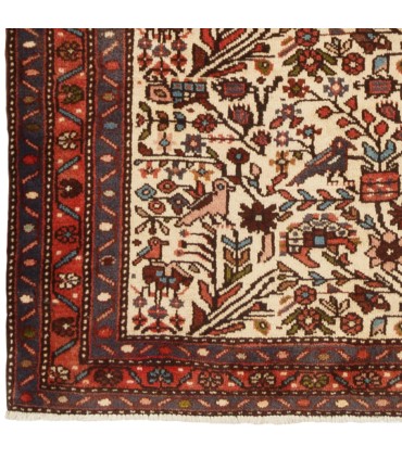 فرش دستباف قدیمی کناره طول سه و نیم متر رودبار کد 705638