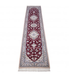 Handgeknüpfter persischer Nain Teppich. Ziffer 174233