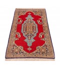 Handgeknüpfter Qom Teppich. Ziffer 181048