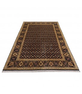 Tapis persan Tabriz fait main Réf ID 701318 - 167 × 256